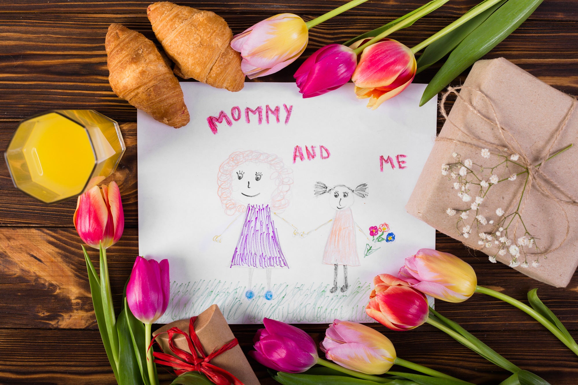 Mother's day drawing with classic breakfast